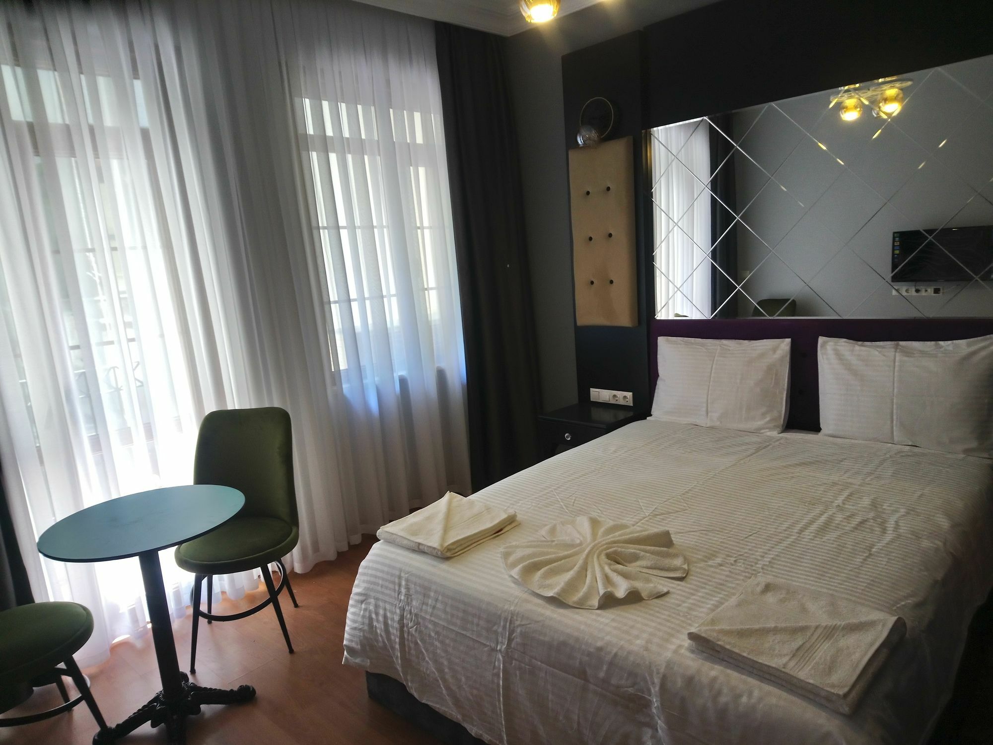 Royal Garden Suite And Hotel اسطنبول المظهر الخارجي الصورة